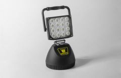NADC08010 / PORTABLE LED SPOTLIGHT - AKIFIX®